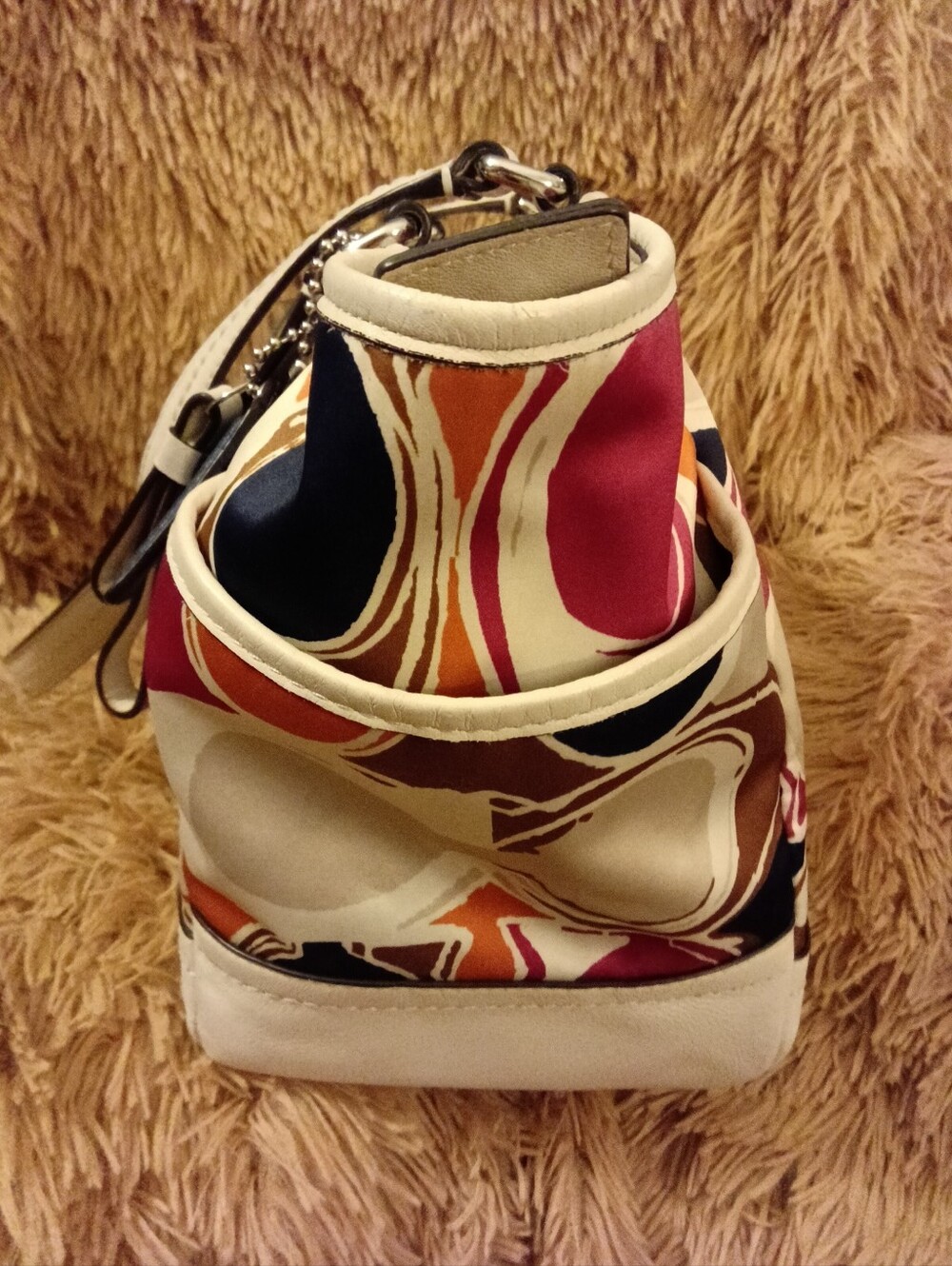 Purple and Pink Coach Park Circle Scarf Print  Creed D1320-F23277 NO CALLOUT - Picture 3 of 3